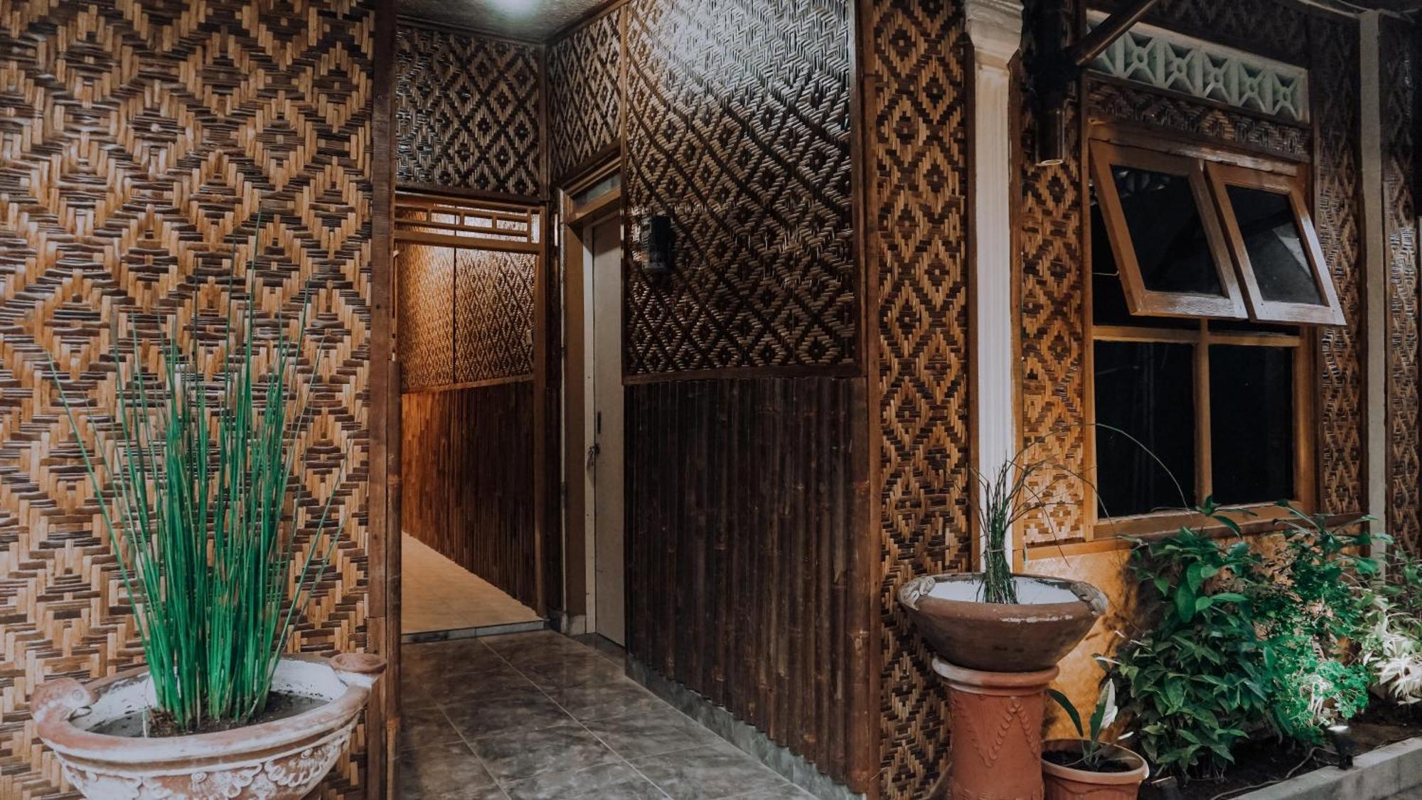 Glory Homestay Yogyakarta Eksteriør bilde
