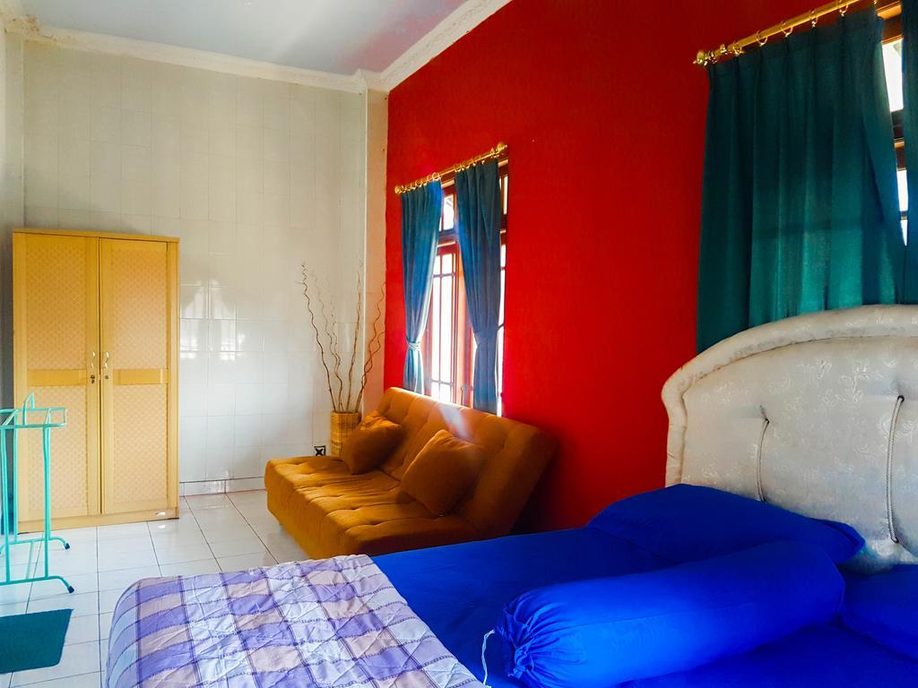 Glory Homestay Yogyakarta Eksteriør bilde