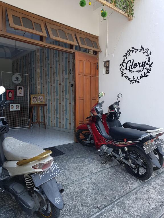 Glory Homestay Yogyakarta Eksteriør bilde
